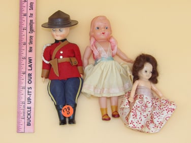 Vintage Plastic Dolls (3)
