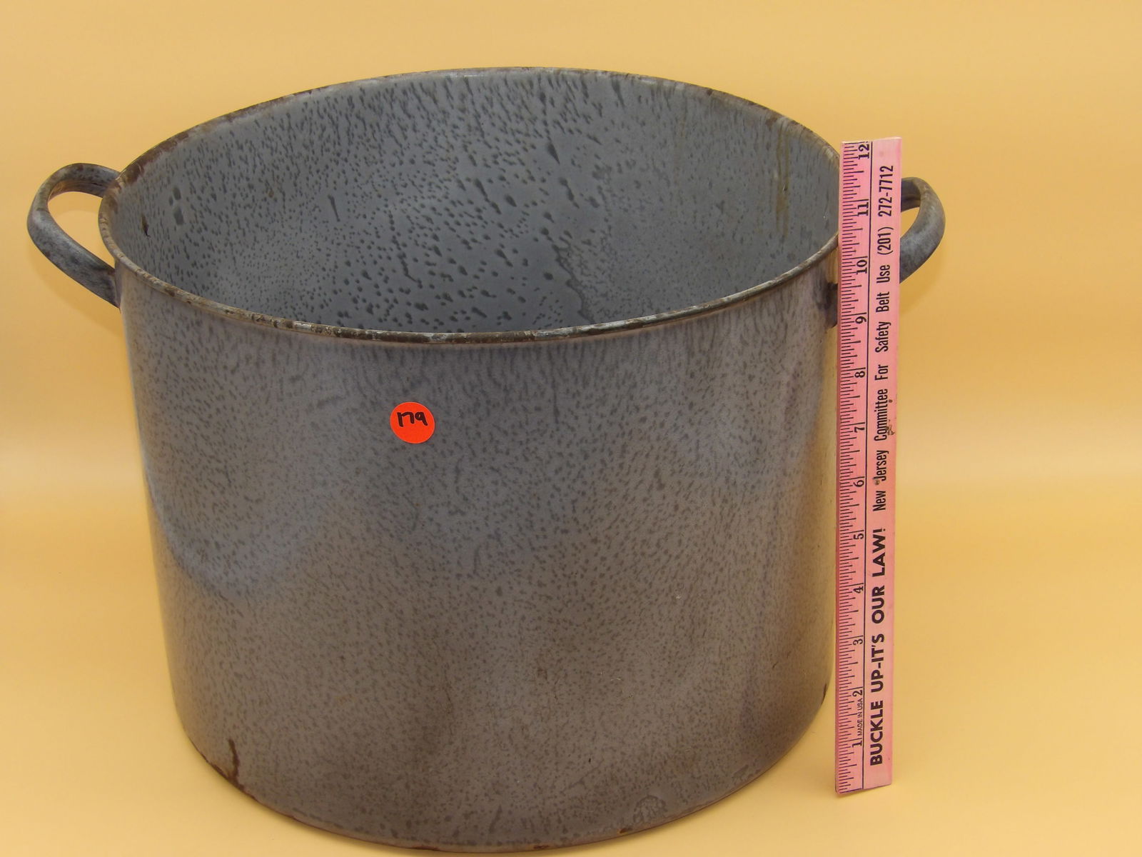 Speckled Graniteware Stock Pot with Kitchen Utensils (1 of 2)