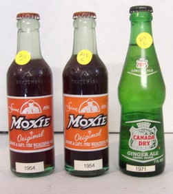 Moxie & Canada Dry Vintage Soda Glass Bottles (3 pcs)