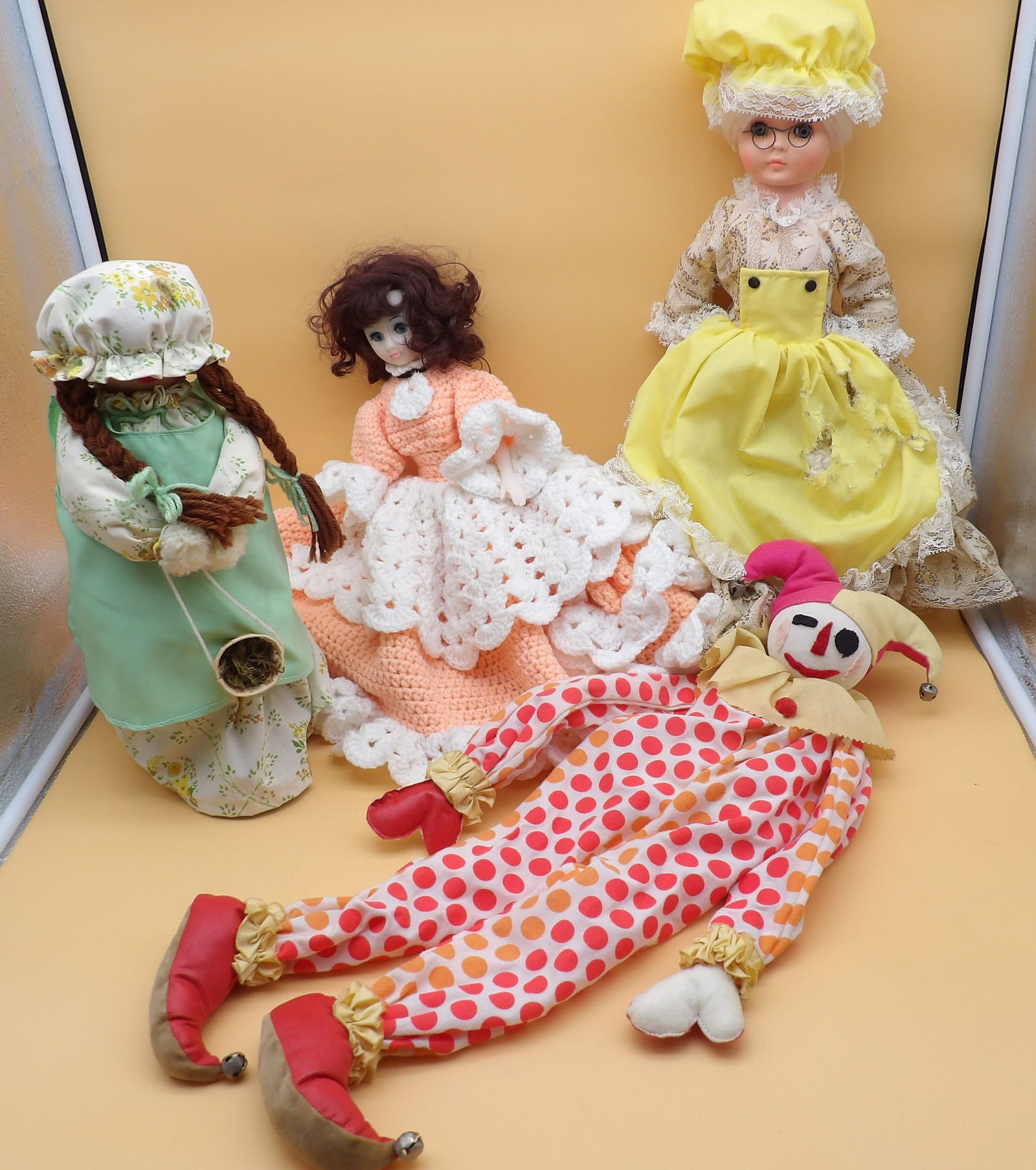 Doll Lot (11) - Plastic / Porcelain - 2