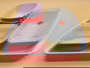 Pyrex Lot - Baking Dish, Refrigerator Dish, Serving Bowls (6 pcs)