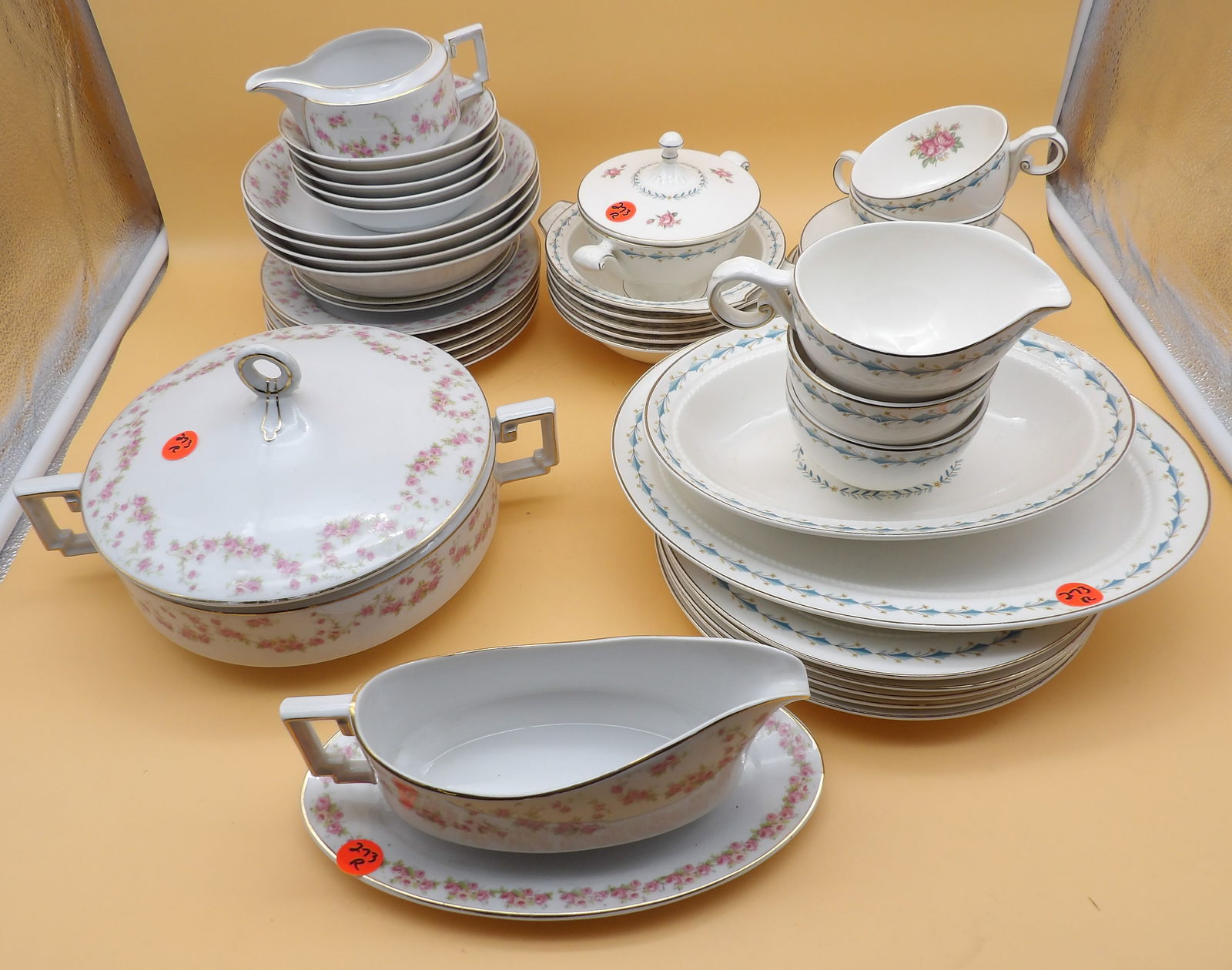 Imperial H & Co. Selb & Mount Vernnon Harmony House China Lot (47 pcs) (1 of 9)