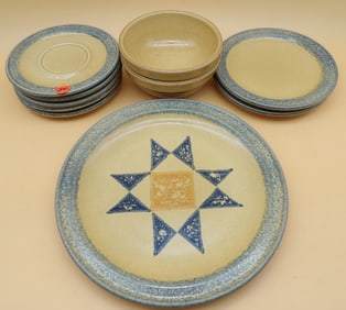 Pfaltzgraff Stoneware Plates & Bowls (10 pcs)