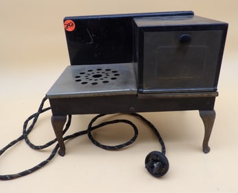 Vintage 1930's Electric Child's Stove / Oven