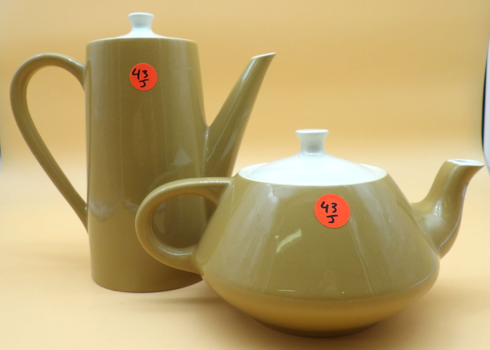 Royal China Star Glow Coffee Pot: This stylish Royal China Star Glow coffee pot measures 8.5" x 8" x 4". 1970's