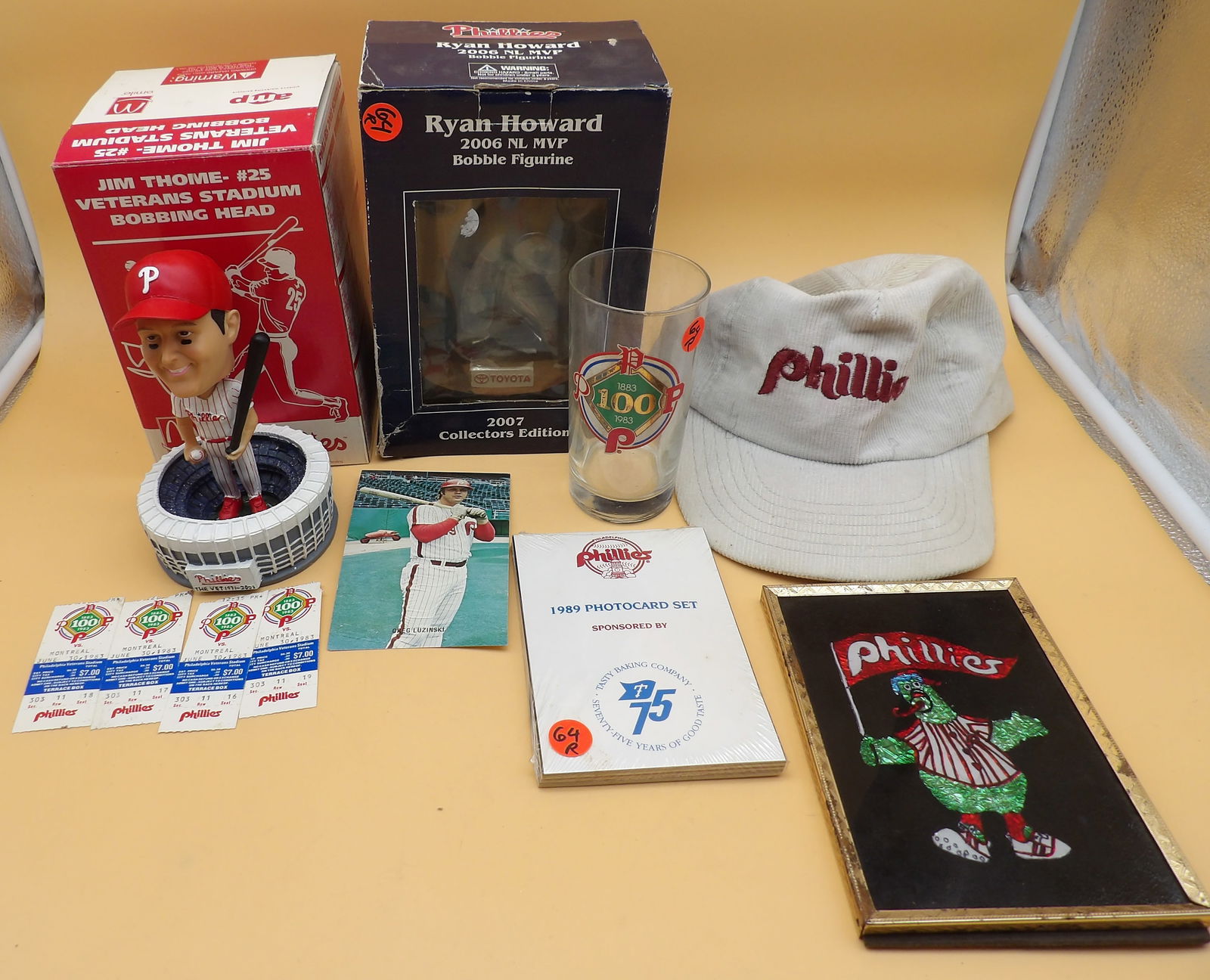 Phillies Baseball Lot (11 pcs) (1 of 7)