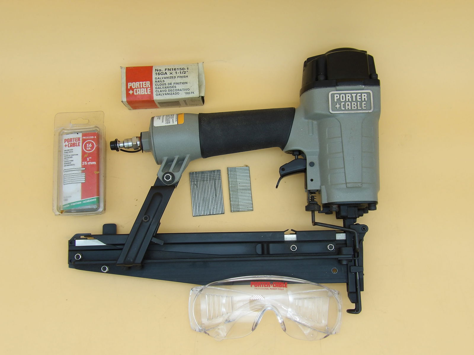 Porter Cable Finish Nailer (1 of 3)