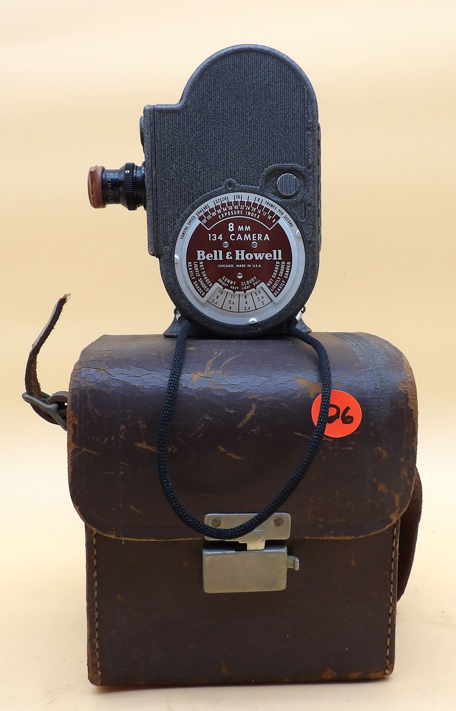 Bell & Howell 134 8mm Movie Camera w/ case, lenses (1 of 7)