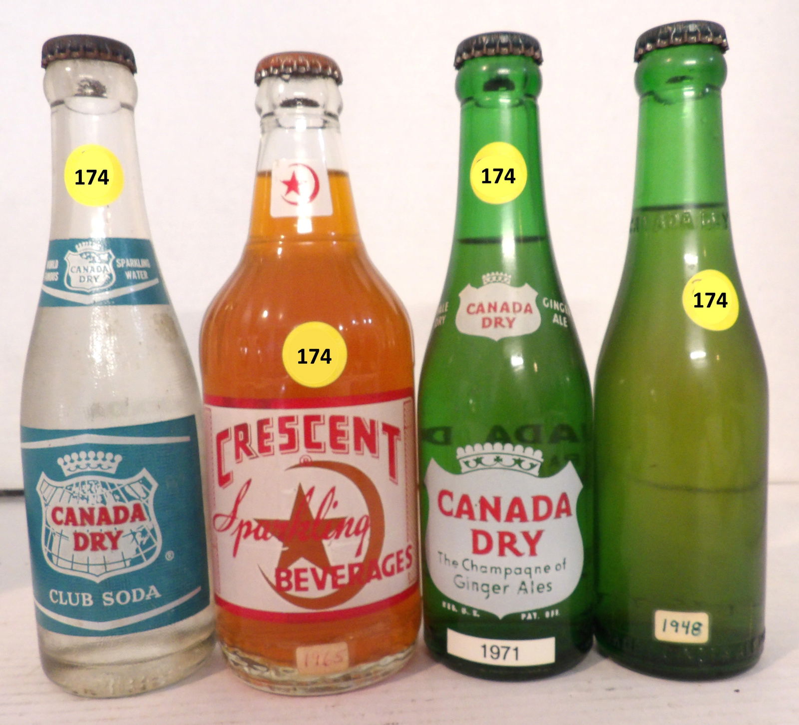 Canada Dry Club Soda, Canada Dry Ginger Ale, Crescent Orange Soda (4 pcs) (1 of 3)