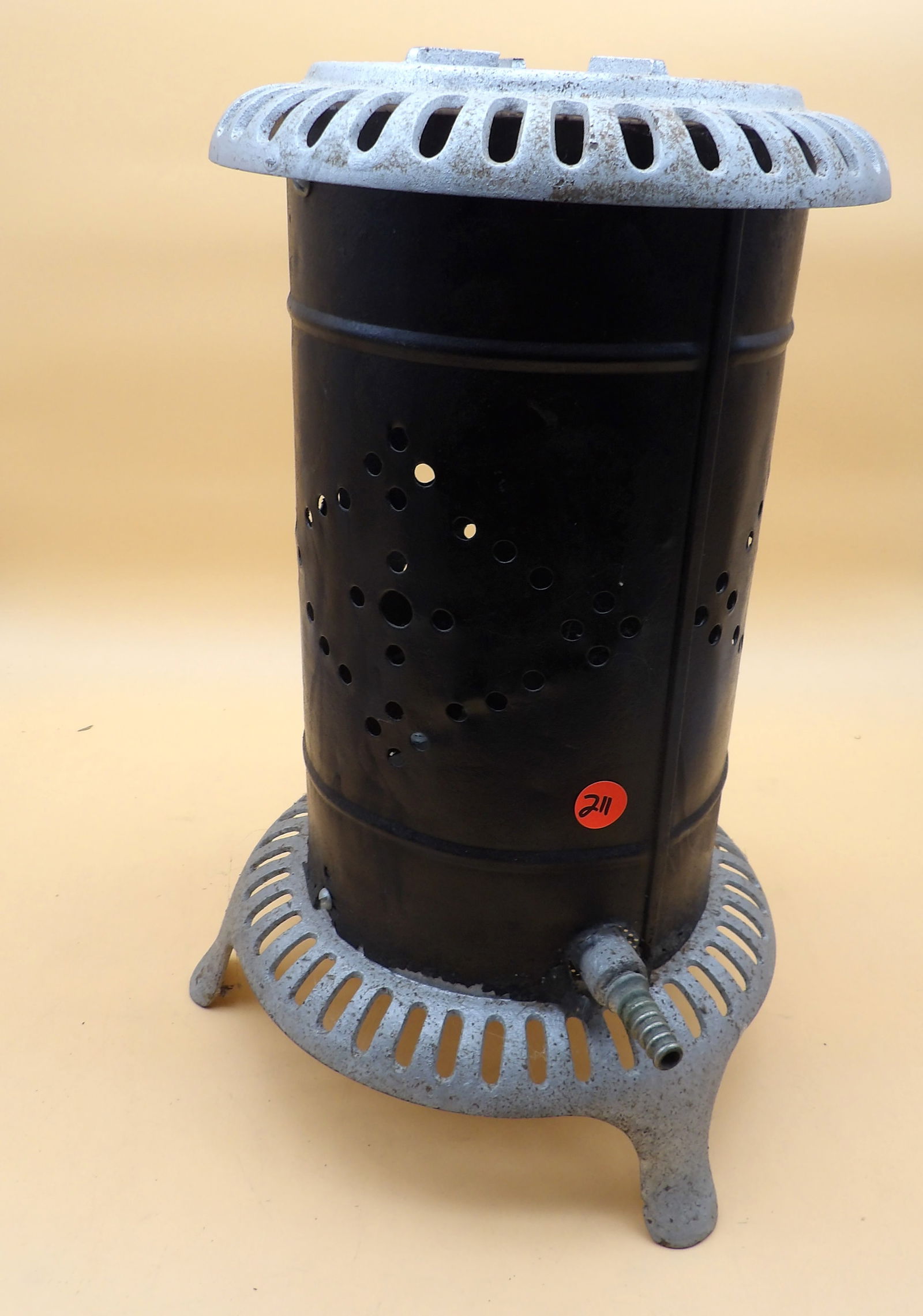 Cast Iron Propane Stove, Cast Iron Skillet, Griddle, Griswold Drip Insert, Baseball Baking Sheet (1 of 7)