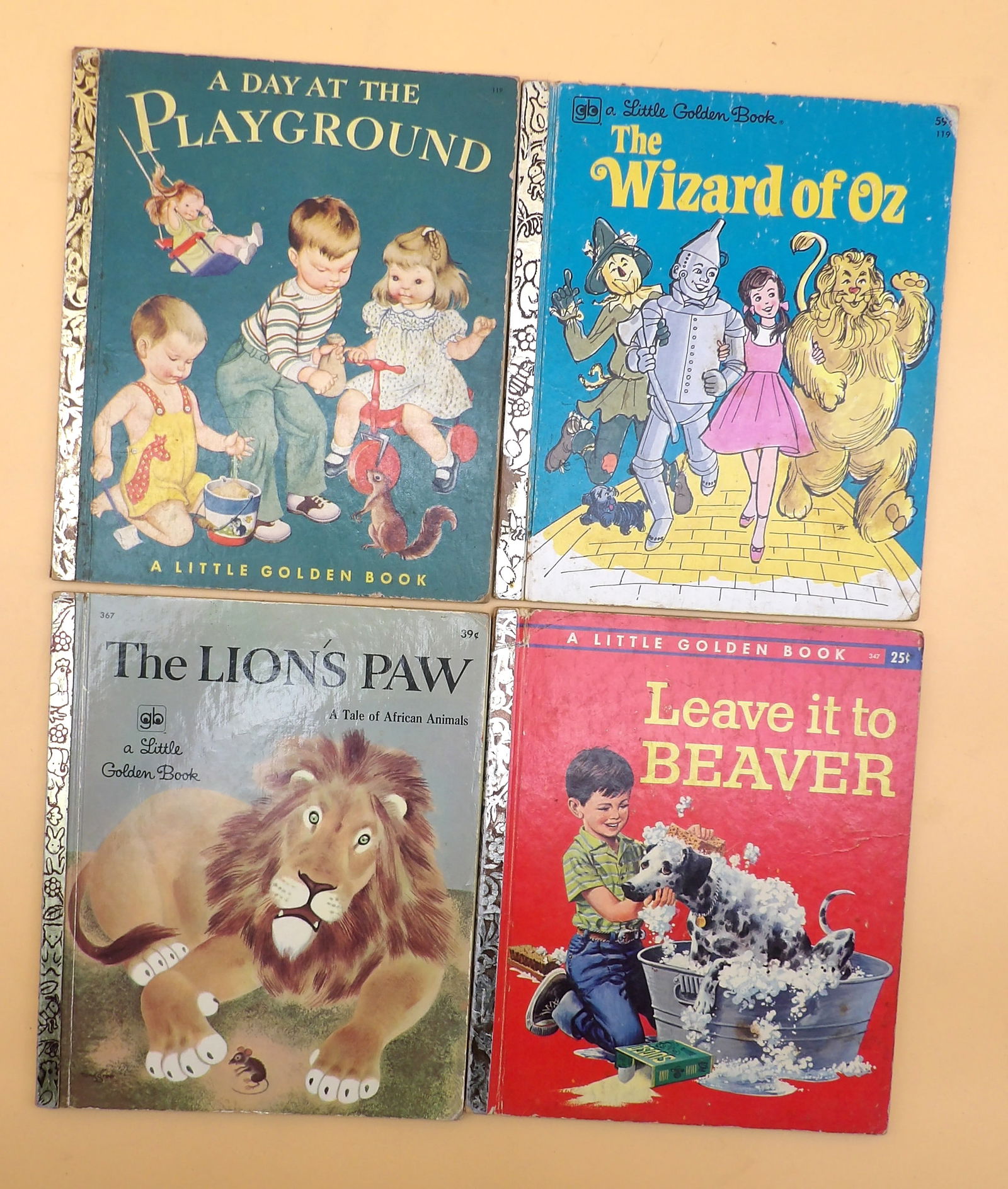 Little Golden Books (6) and Howdy Doody Stamper Set (1 of 5)