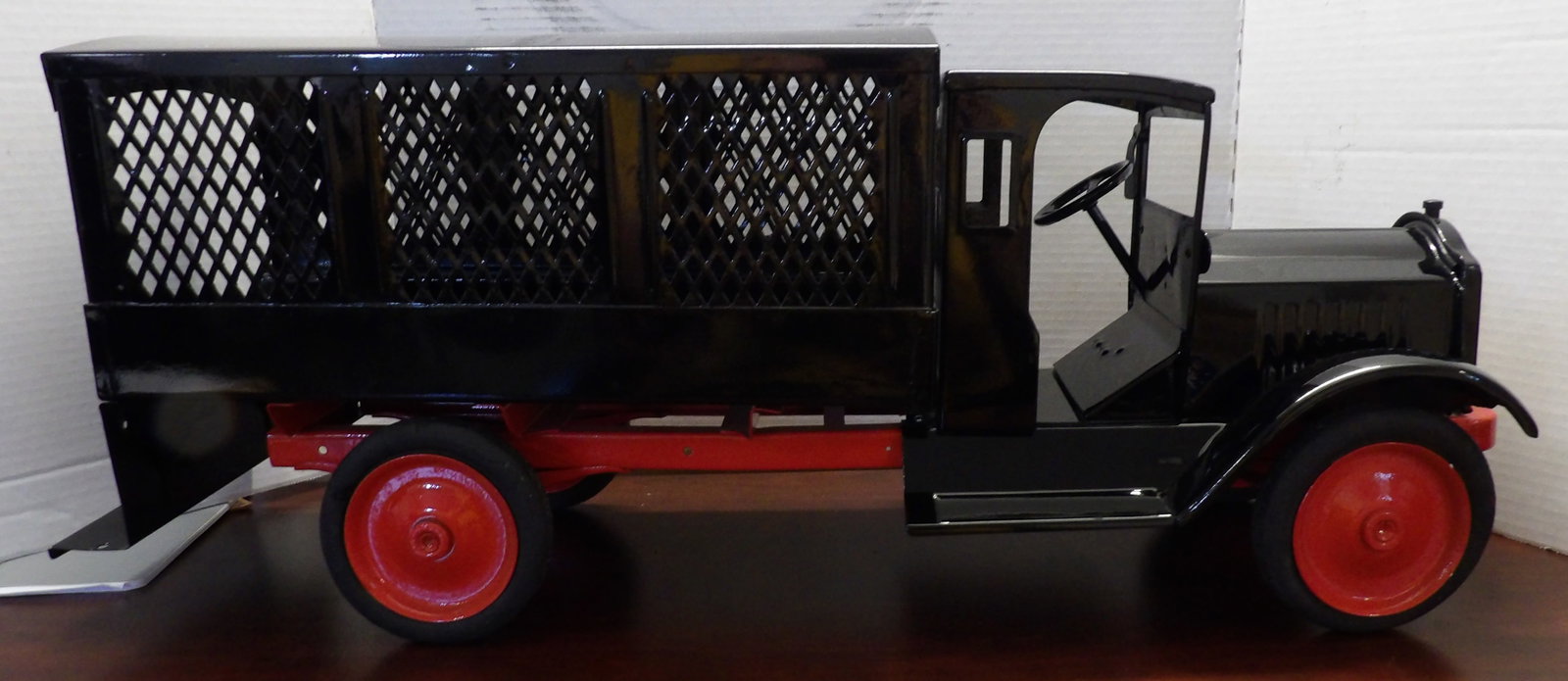 Antique Keystone Packard Police Patrol Truck - Metal (1 of 12)