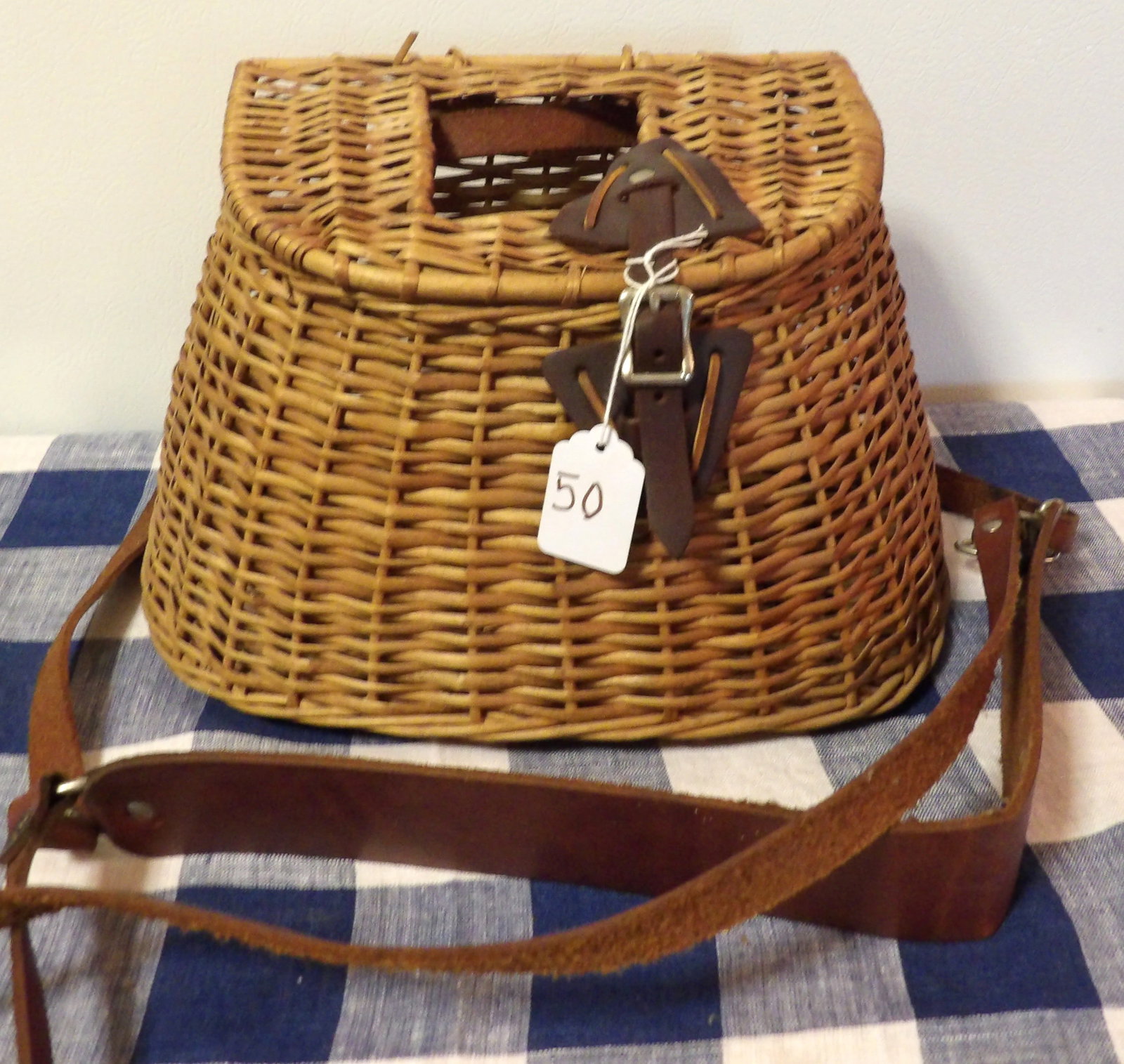 Fishing Basket w/ Strap (1 of 2)