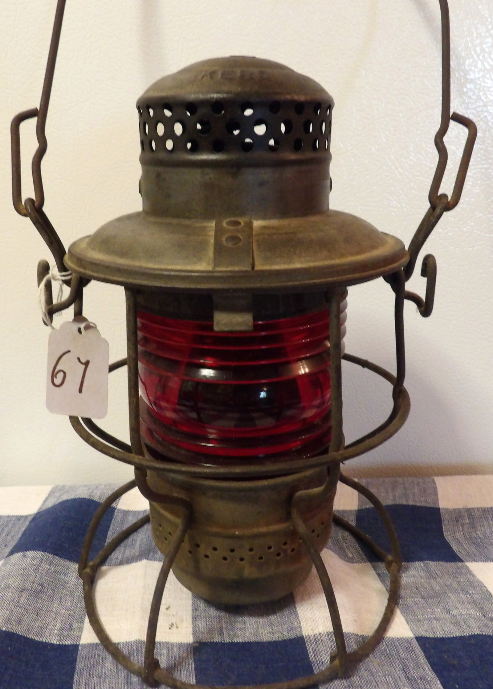 Adlake Kero Railroad Lantern (1 of 2)