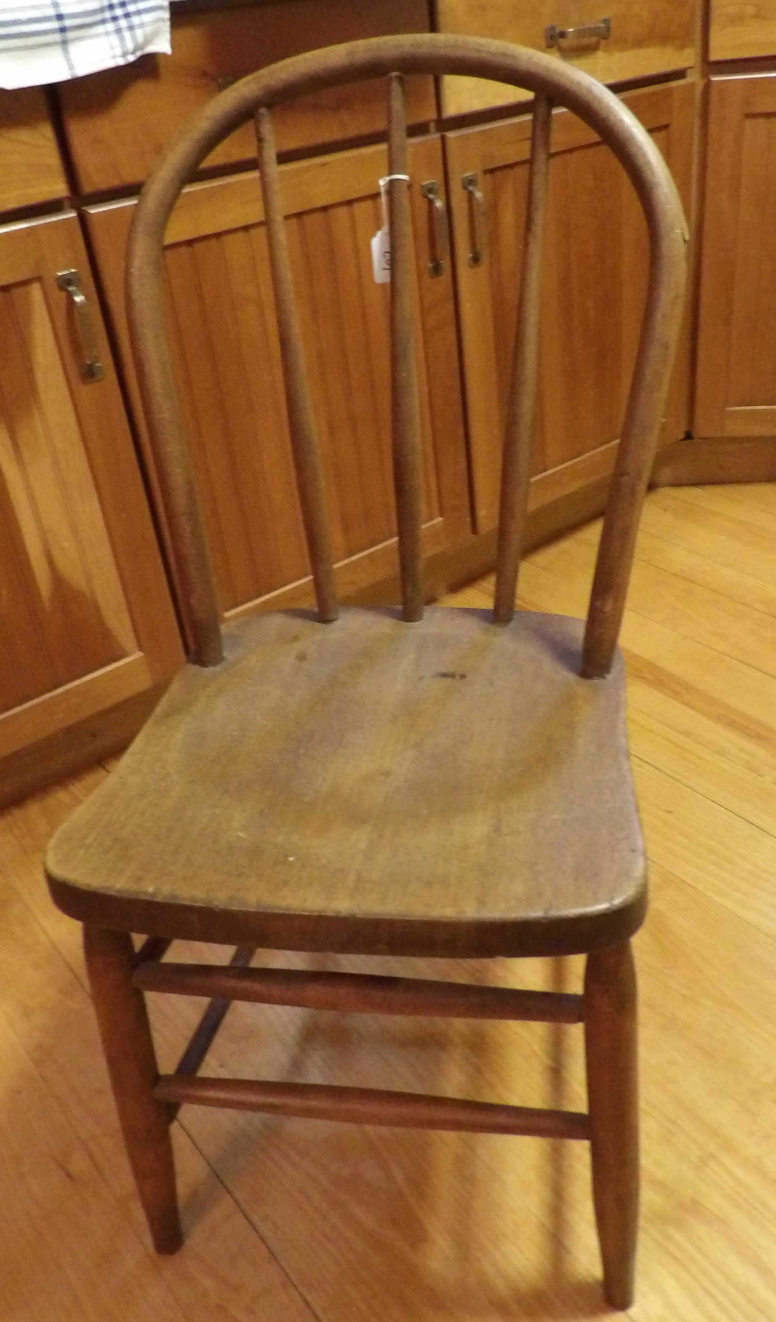 Windsor Farmhouse Chair (1 of 2)