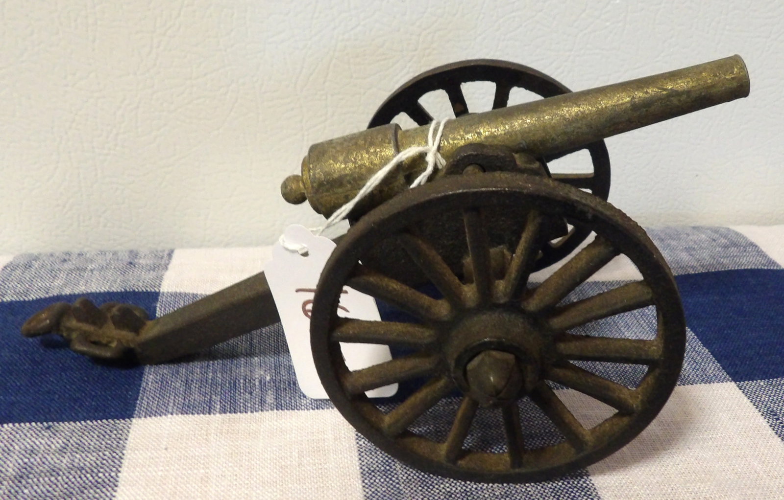 Cast Iron Toy Cannon (1 of 2)