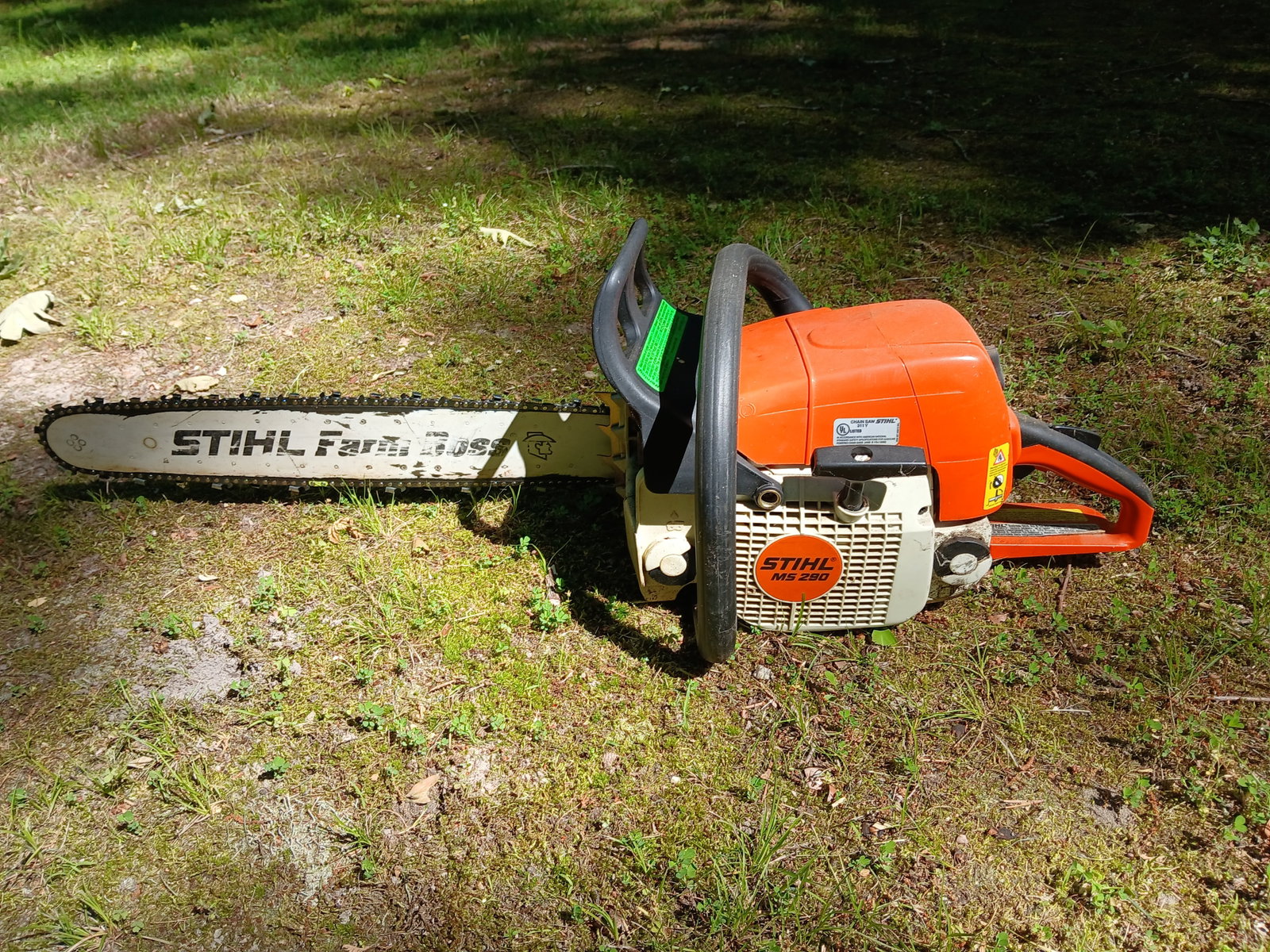 Stihl MS 280 Chainsaw (1 of 2)