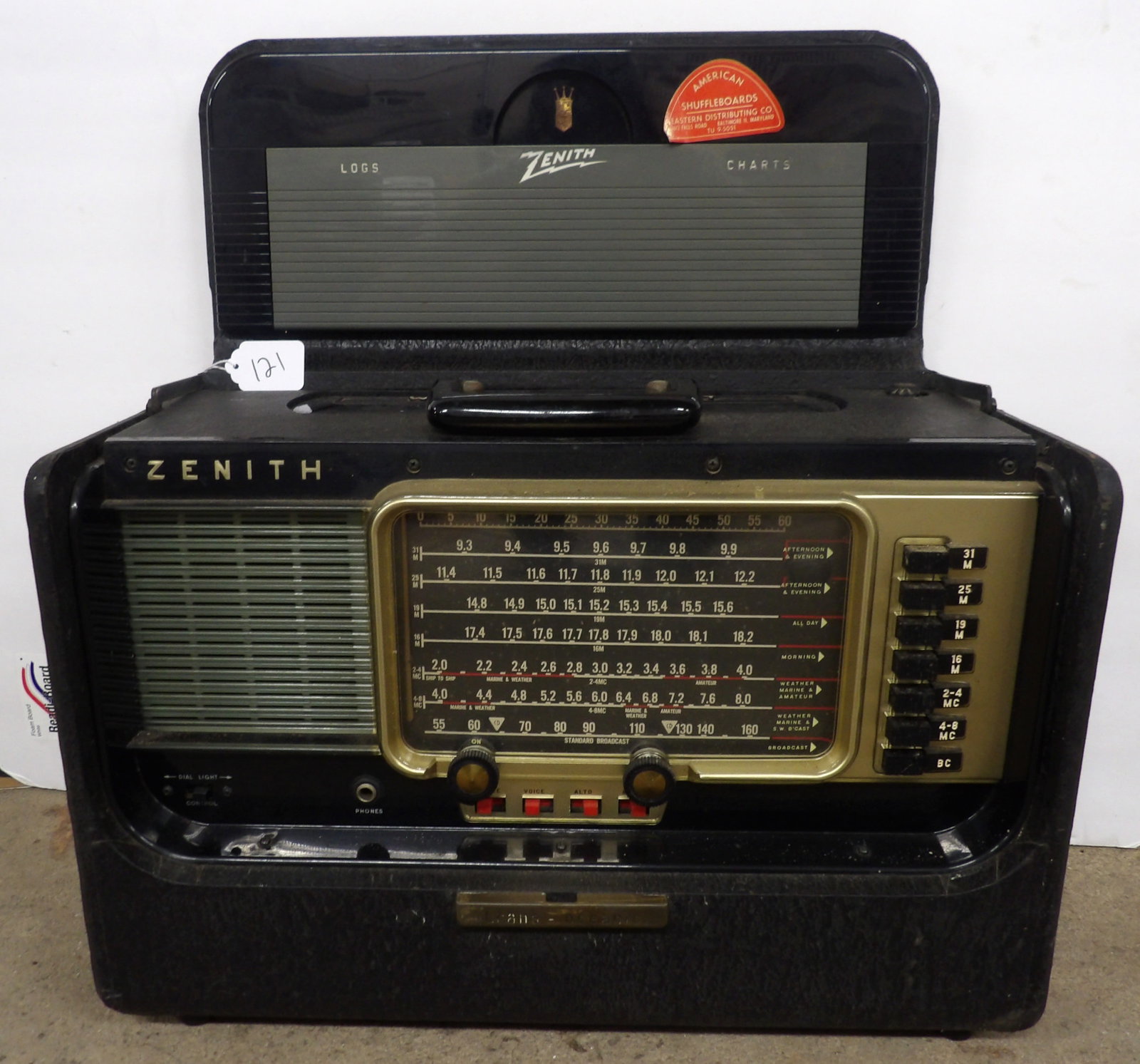 Zenith "Wave Magnet" Trans-Oceanic Shortwave Radio (1 of 4)
