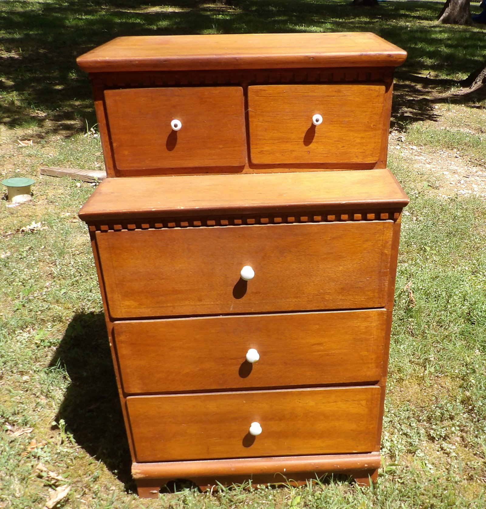 Tiered Top Dresser: This wood tier top dresser features 5 drawers and distinctive style. Measures approx 37" x 23" x 21" - NO SHIPPING AVAILABLE FOR THIS ITEM - PICK UP ONLY
