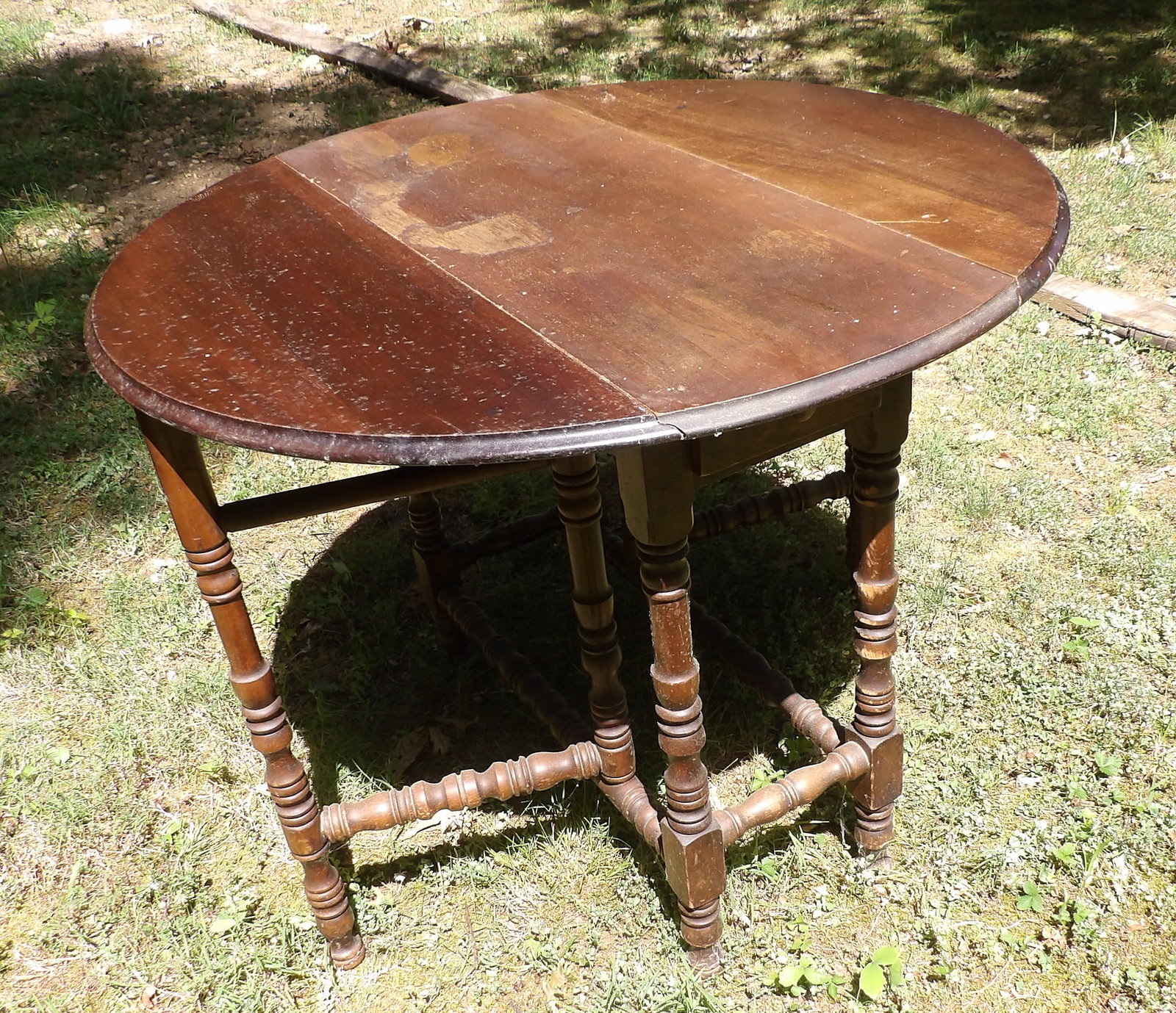 Gate Leg Drop Leaf Table (1 of 3)