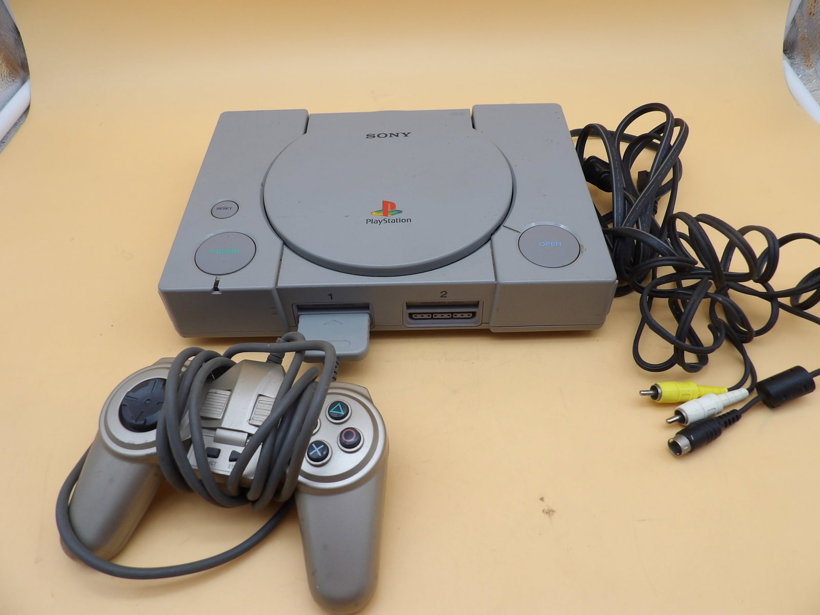 Sony Playstation w/ Controller (1 of 5)