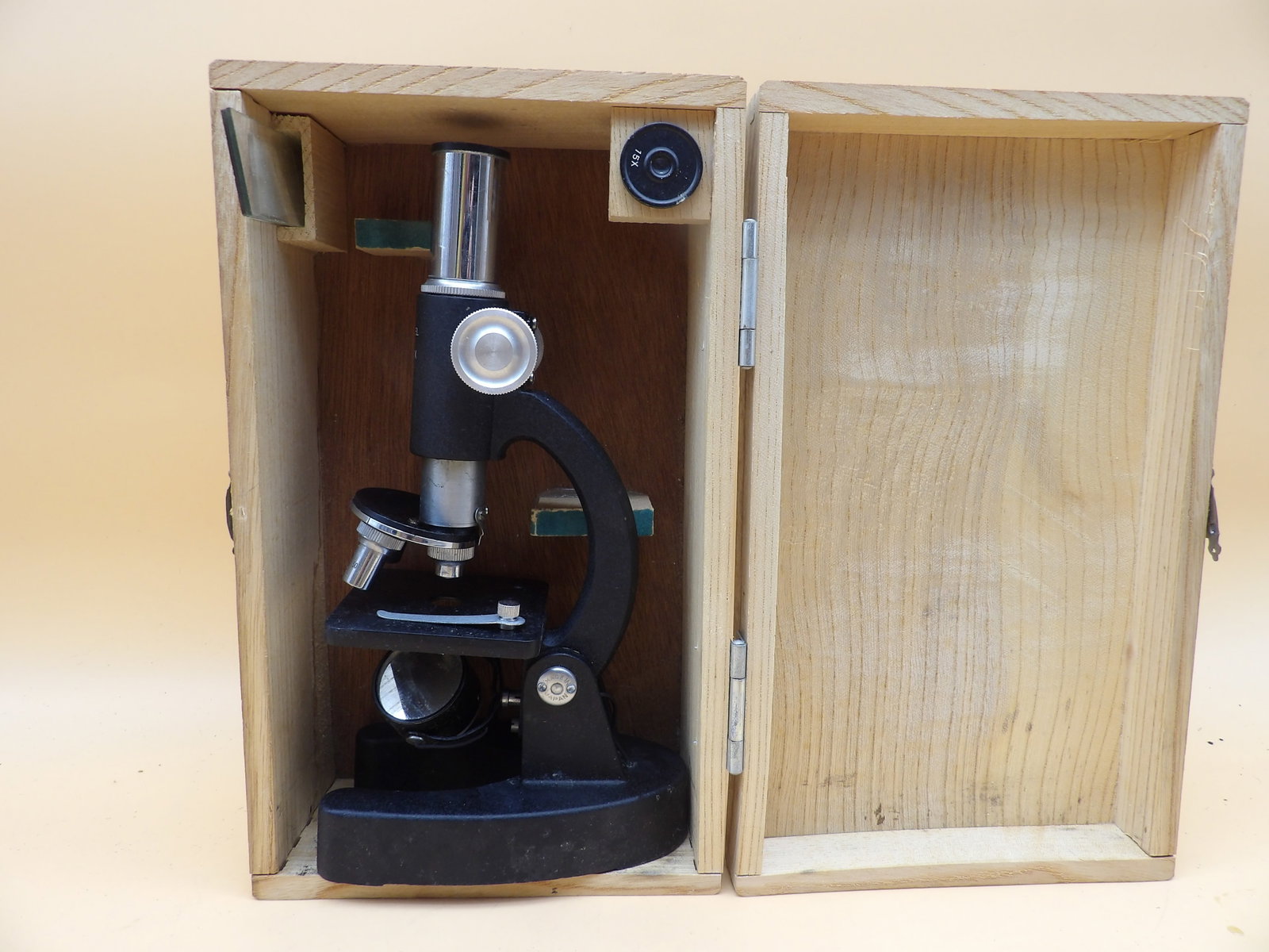 Sentinel Microscope & Mathematician Calculator - 2