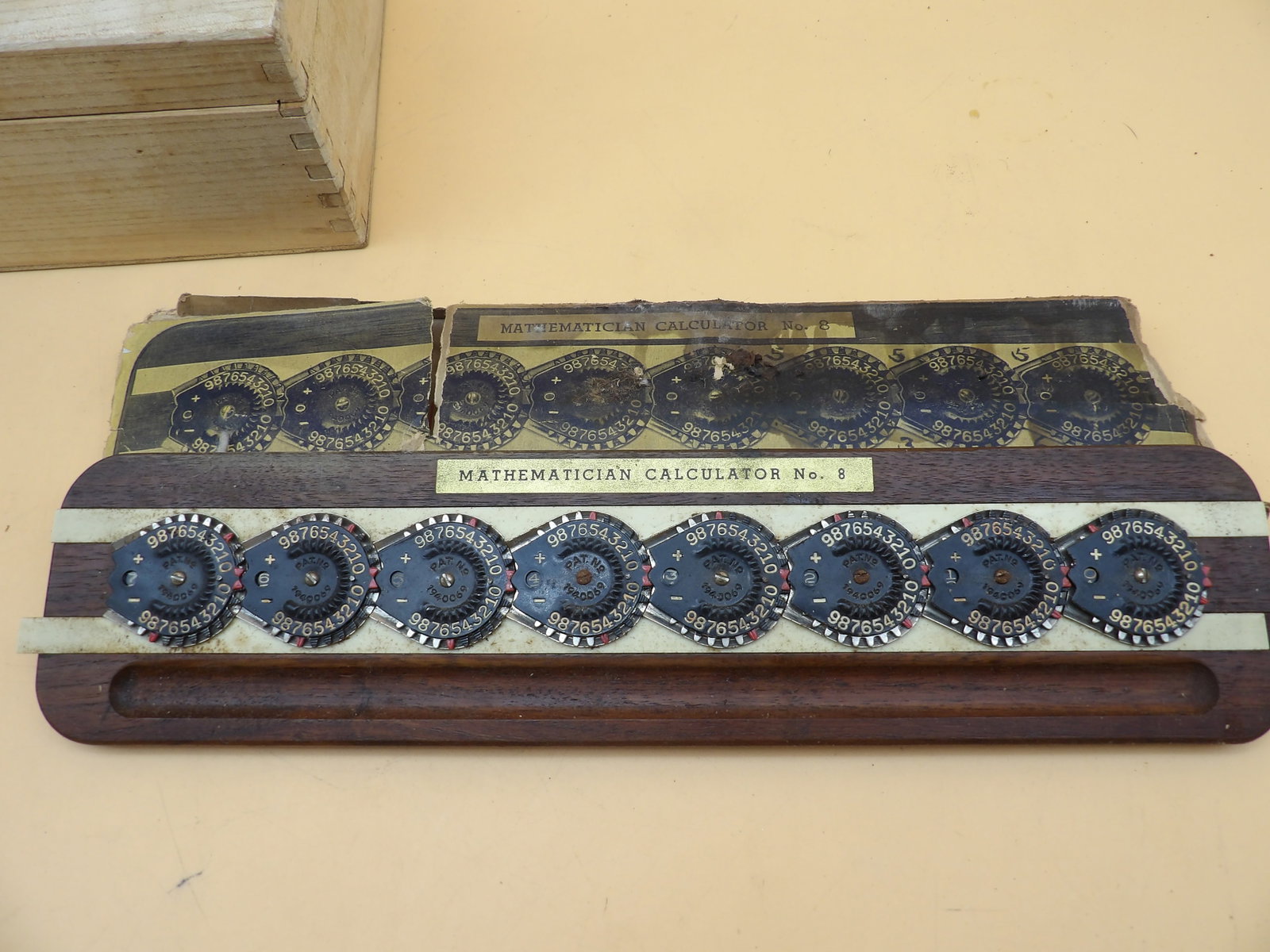 Sentinel Microscope & Mathematician Calculator - 3