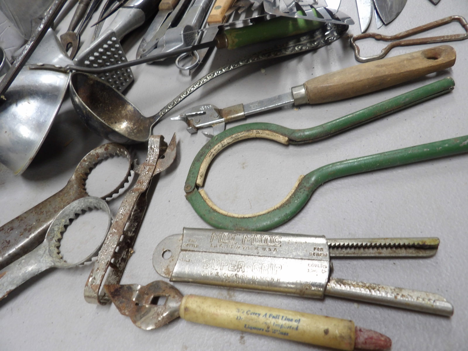 Kitchen Tool Lot - 2