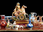 JACOB PETIT: 'THE RETREATING MAMELUKE': A FINE 1830'S PORCELAIN CLOCK FOR THE OTTOMAN MARKET