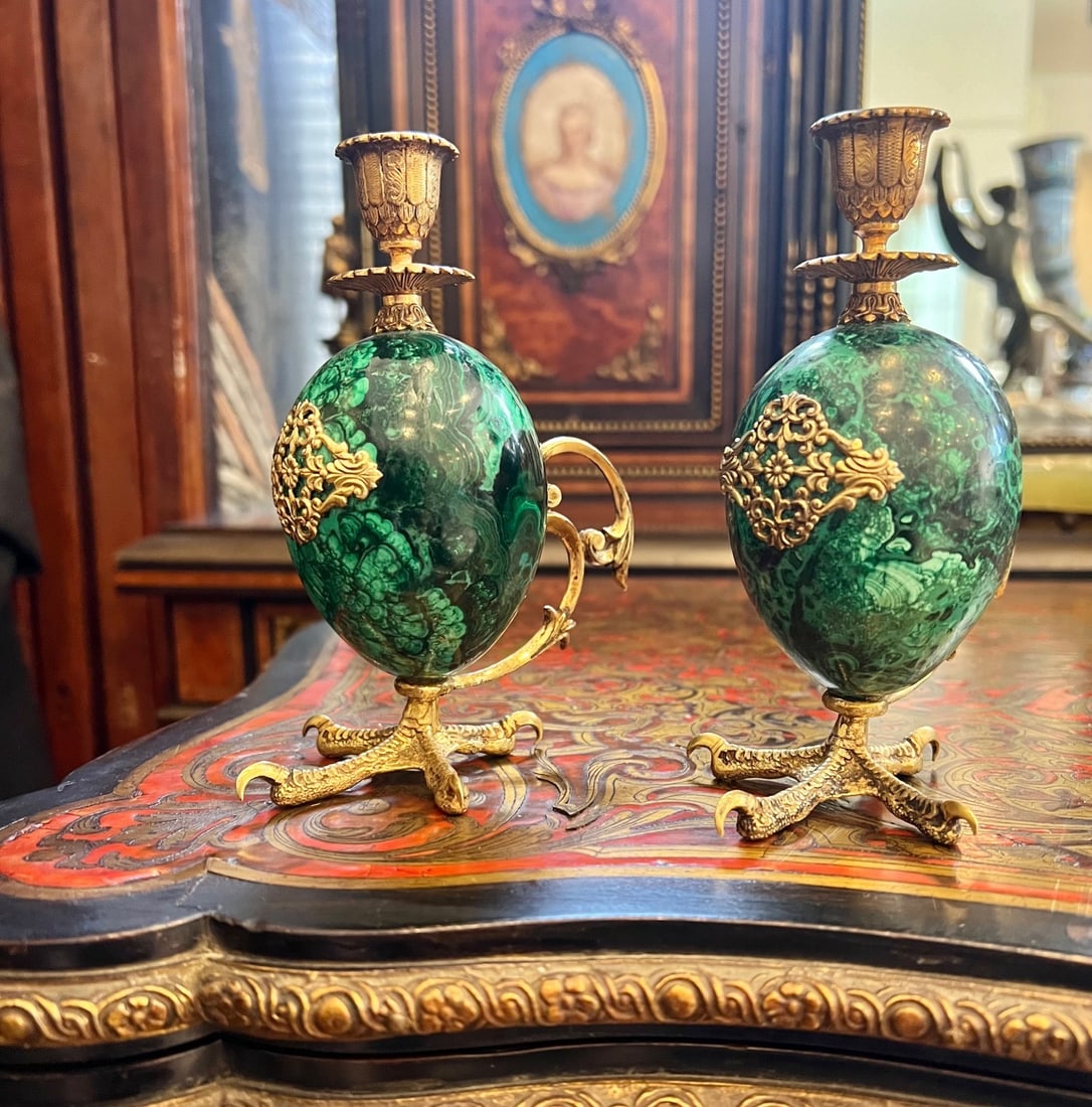 A PAIR OF SILVER GILT AND MALACHITE EGG SHAPED CANDLESTICKS (1 of 8)