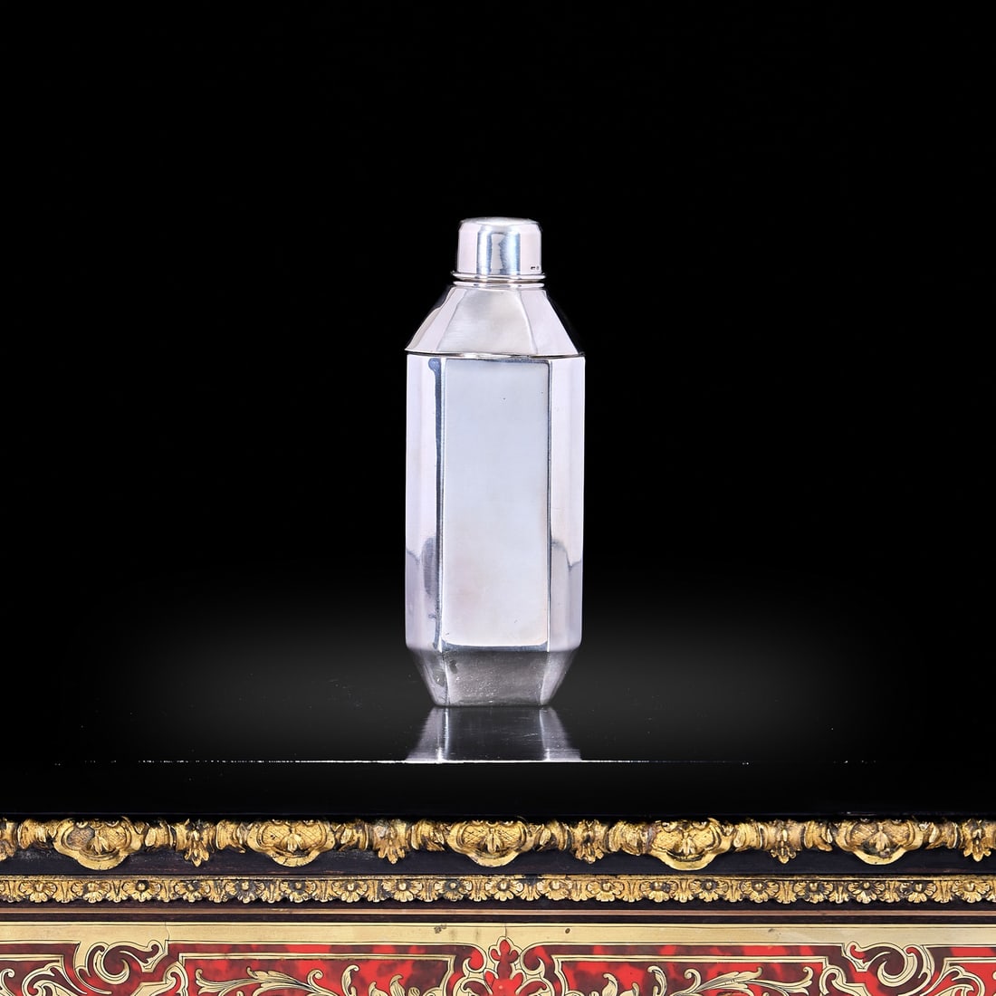 AN ITALIAN SILVER COCKTAIL SHAKER BY CARLO VALLE, MILAN (1 of 1)