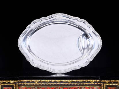 PAUL STORR: A HUGE SILVER VENISON PLATTER MADE FOR JOHN DUTTON, 2ND BARON SHERBORNE, C. 1820: PAUL STORR: A HUGE SILVER VENISON PLATTER MADE FOR JOHN DUTTON, 2ND BARON SHERBORNE, C. 1820 the very large antique early 19th century Engilsh George III / Regency sterling silver meat platter or tray