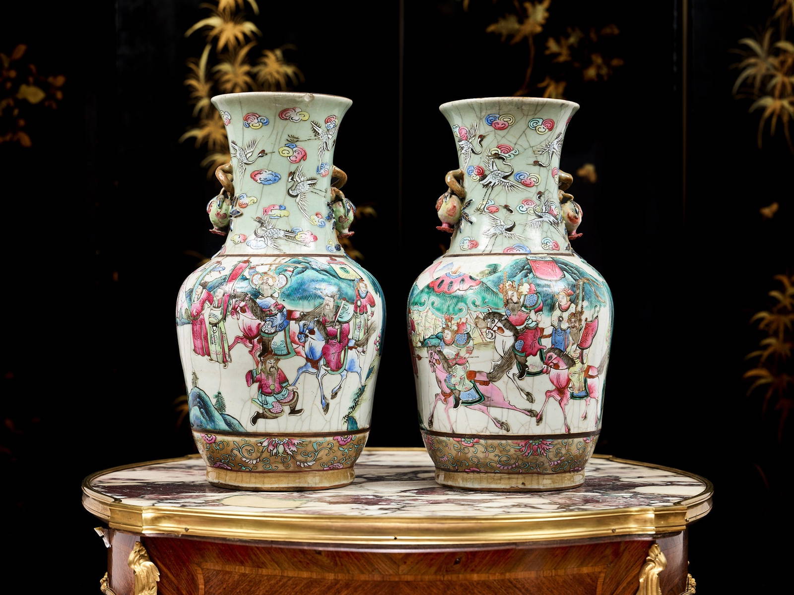 A PAIR OF 19TH CENTURY CHINESE EXPORT PORCELAIN CRACKLE GLAZE VASES