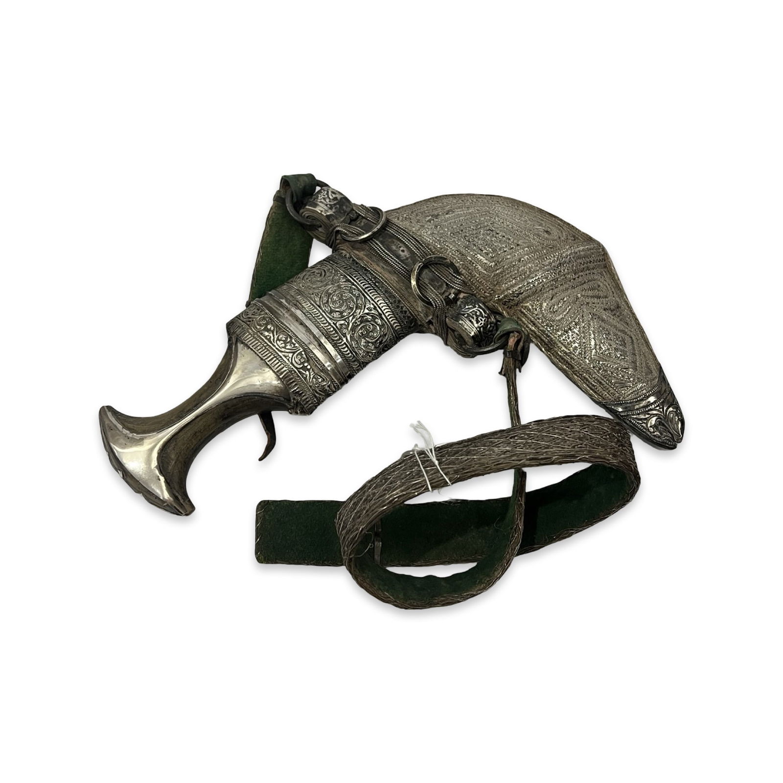 AN OMANI KHANJAR DAGGER (1 of 7)