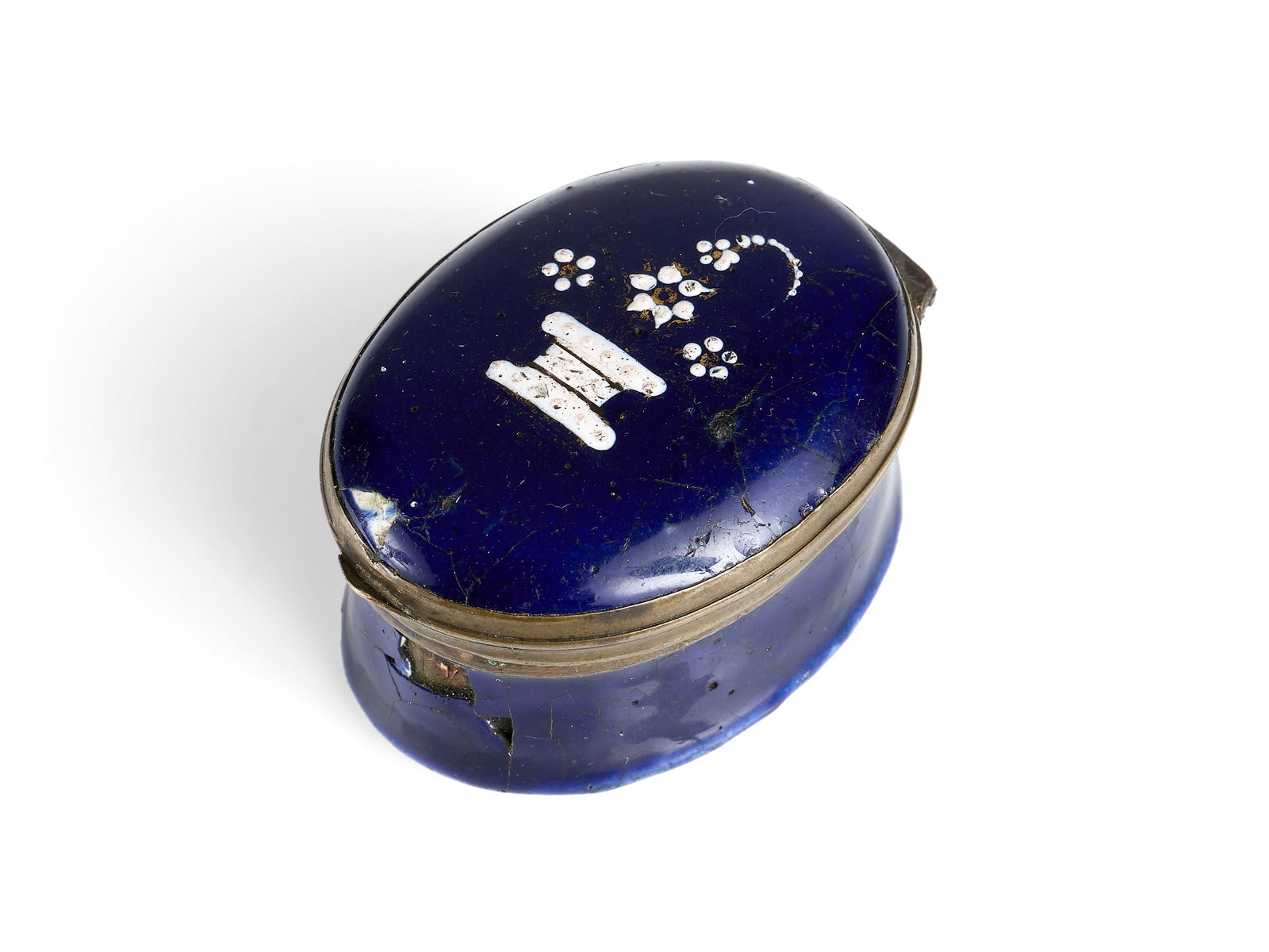 A RARE 18TH CENTURY BILSTON ENAMEL BOX WITH PAINTED GLASS SHIP (1 of 5)