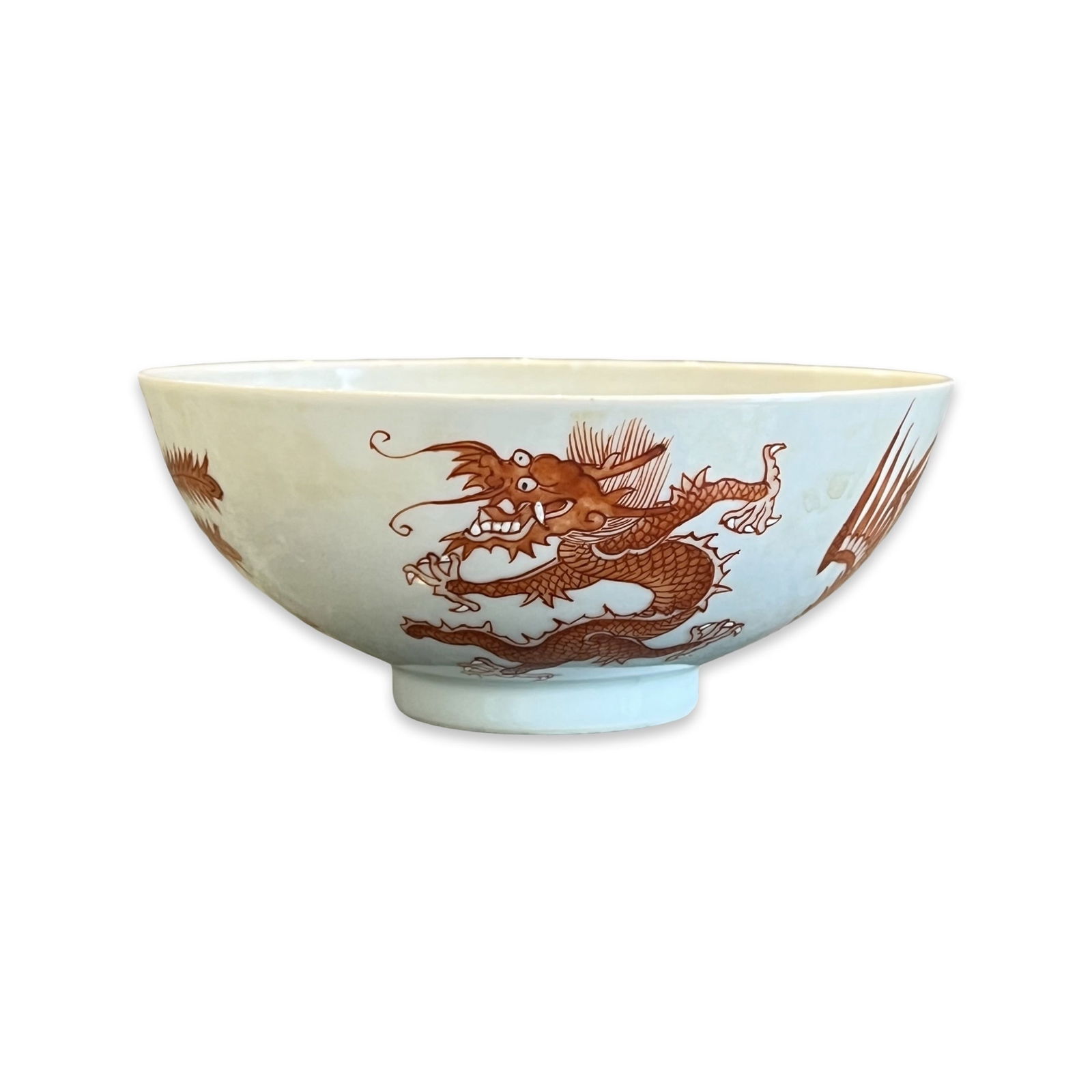 A CHINESE IRON RED PORCELAIN DRAGON BOWL (1 of 15)