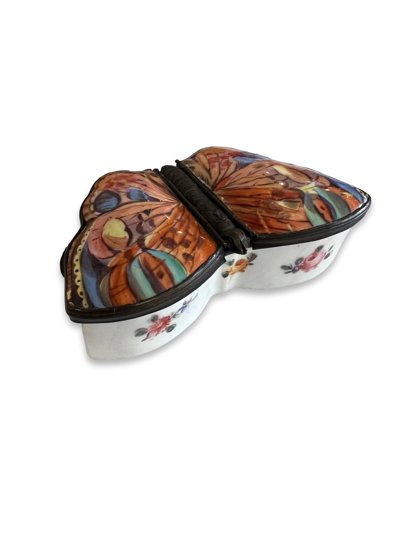 A RARE 18TH CENTURY BILSTON ENAMEL BONBONNIERE IN THE FORM OF A BUTTERFLY (1 of 1)