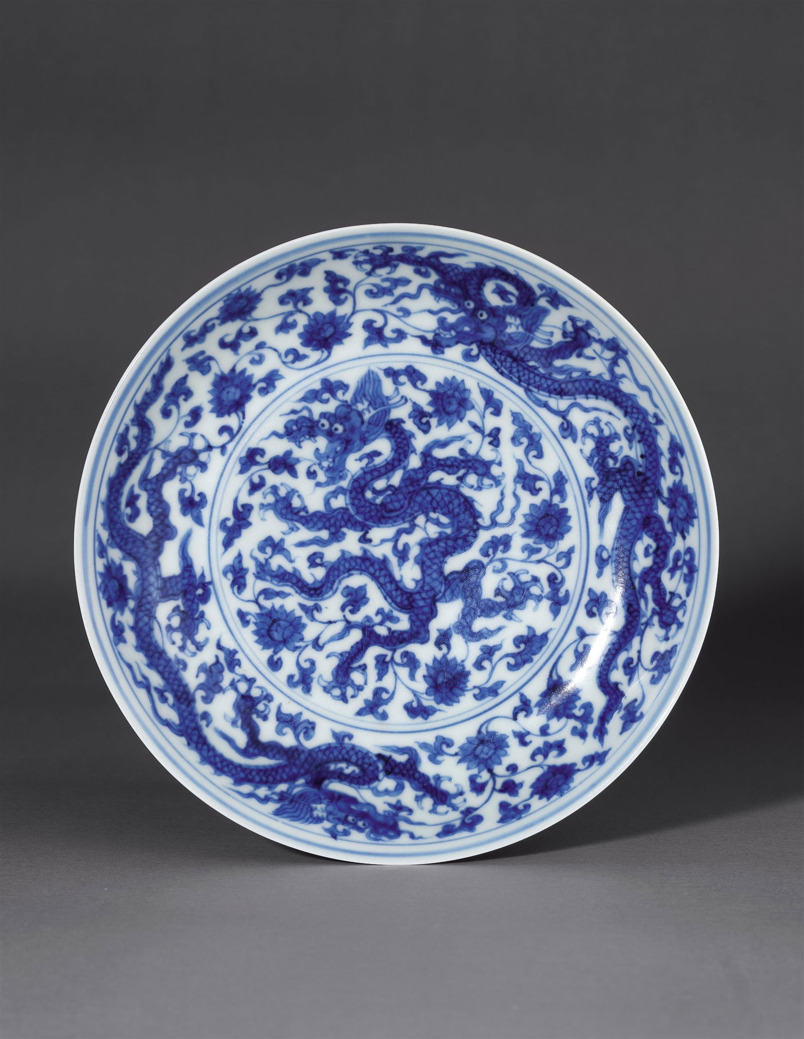 A Blue-and-white Dish with Dragon and Flower Motifs (1 of 1)