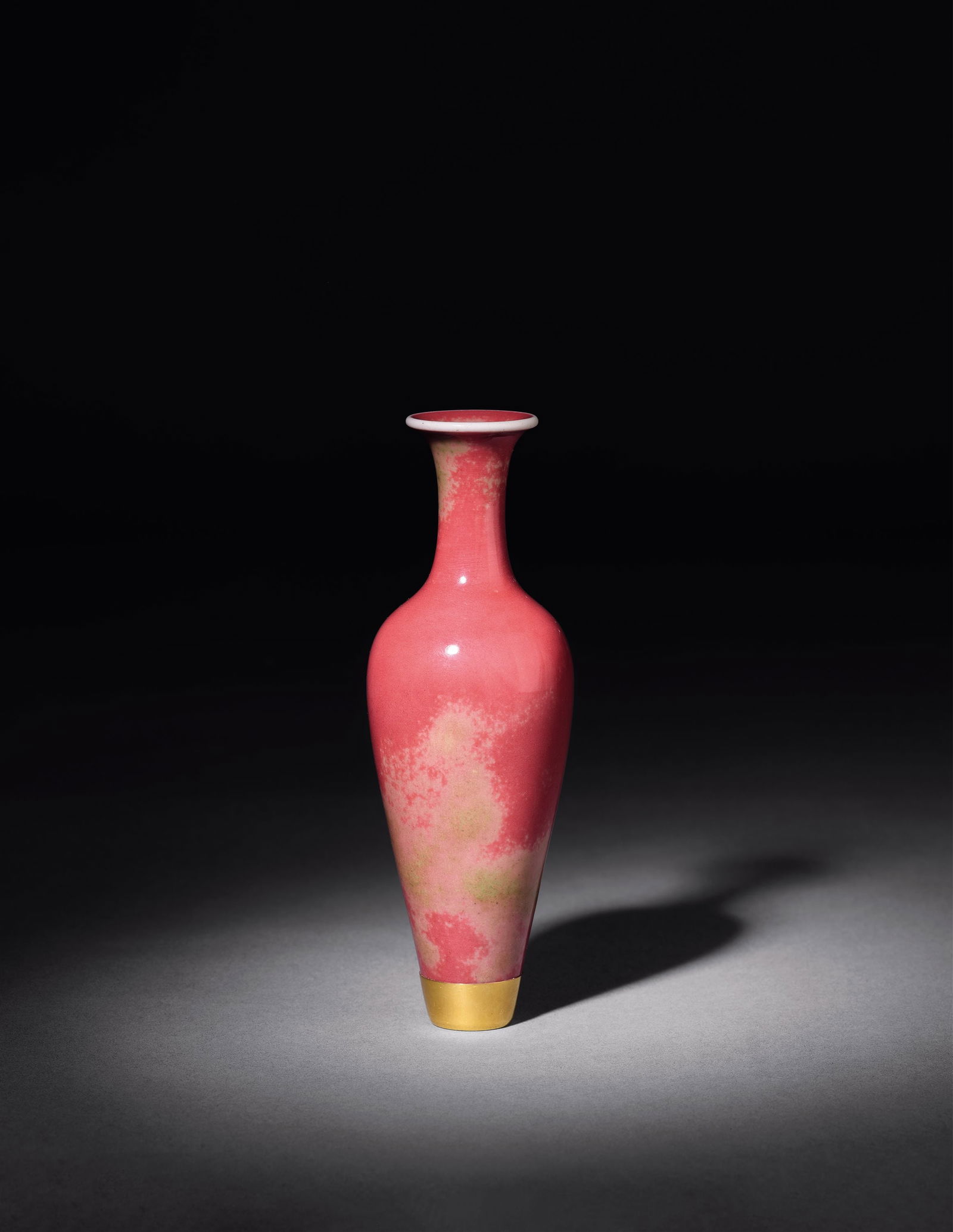 A Peachbloom-Glazed Amphora, Liuye Zun: Mark and Period of Kangxi, Qing Dynasty