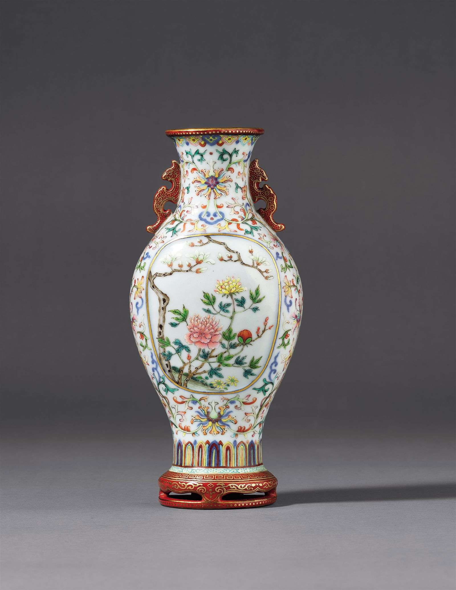 A Blue-and-white and Famille-rose Wall Vase: Mark and Period of Qianlong, Qing Dynasty