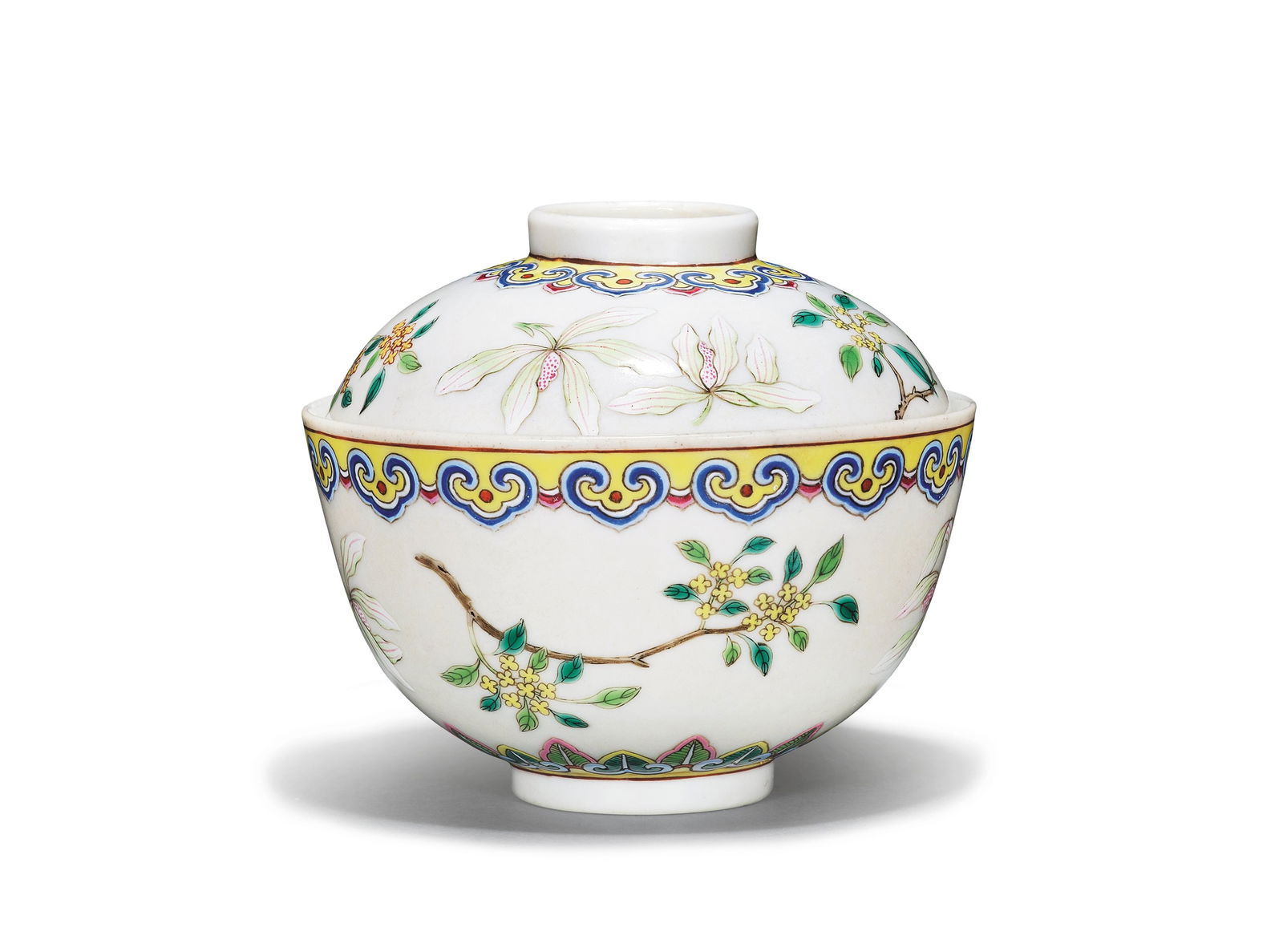 A Famille-rose 'Orchid and Osmanthus' Covered Teacup: Period of Daoguang, Qing Dynasty