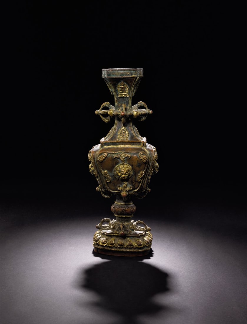 Bronze Vase with Lion Face and Vajra: Early Qing Dynasty