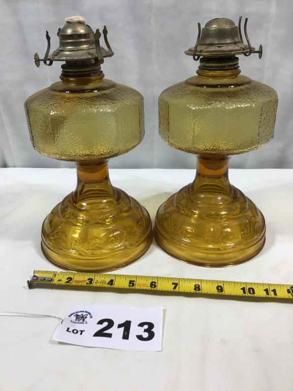 MATCHING OIL LAMPS, NO GLOBES: MATCHING OIL LAMPS, NO GLOBES