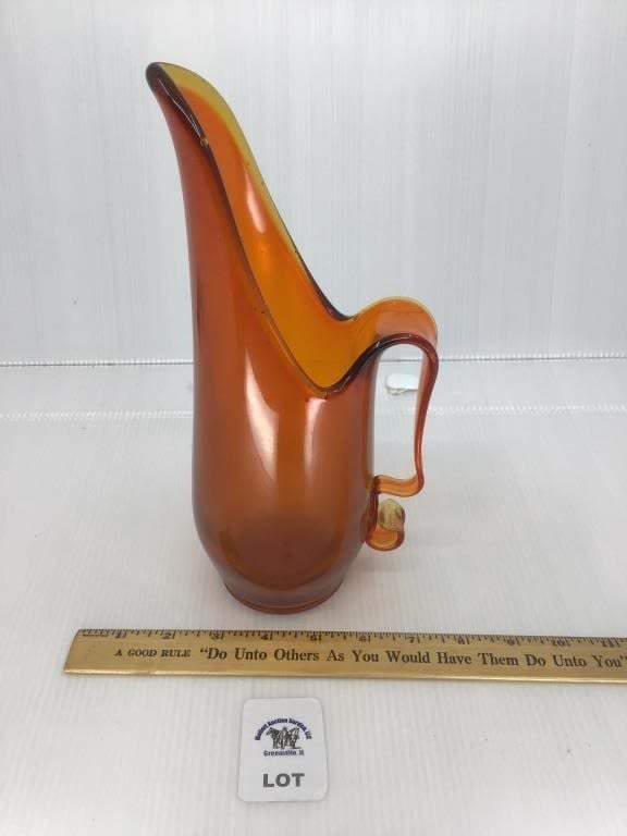VINTAGE VIKING MCM ORANGE ART GLASS PITCHER 11: INCHES TALL