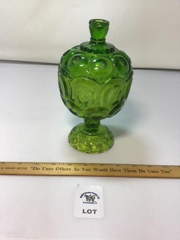 L E SMITH VINTAGE MOON & STARS GREEN GLASS SMALL (1 of 1)
