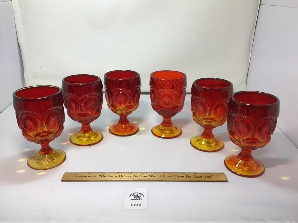 L E SMITH VINTAGE MOON & STARS AMBERINA DRINKING (1 of 1)