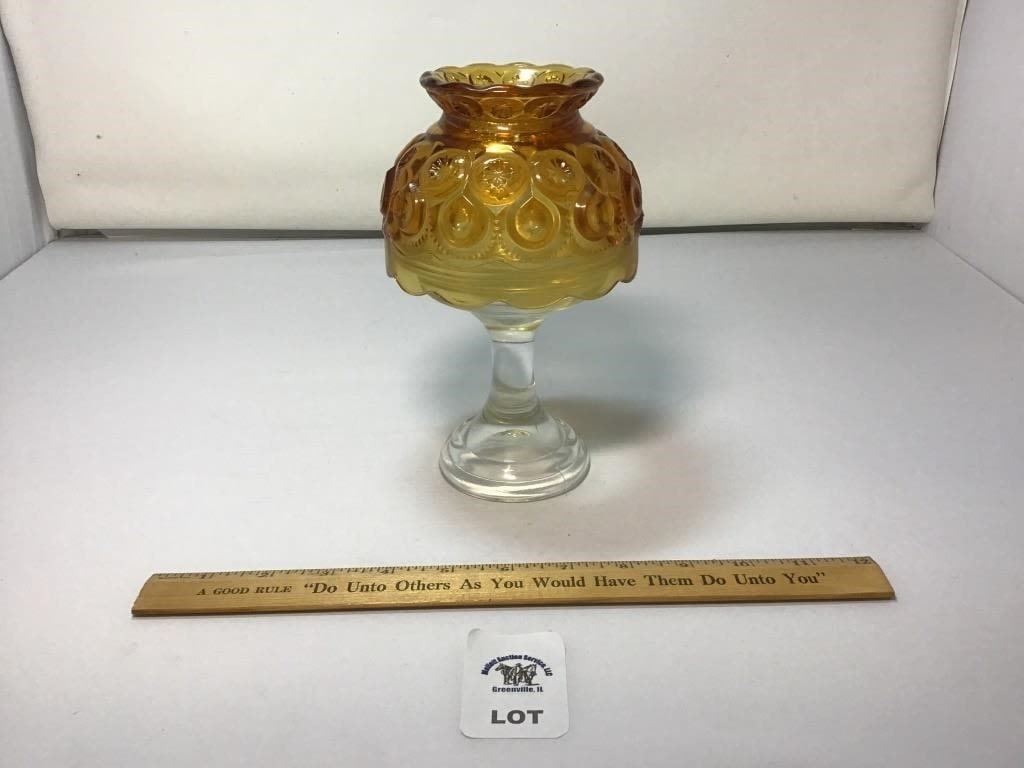 L E SMITH VINTAGE MOON & STARS AMBER GLASS CANDLE: LAMP 7.5 inches tall