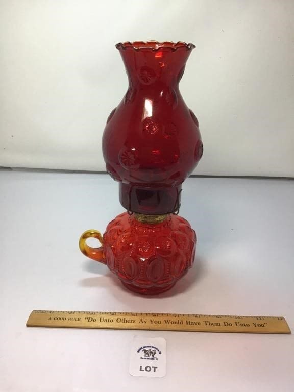 L E SMITH VINTAGE MOON & STARS AMBERINA GLASS OIL: LAMP