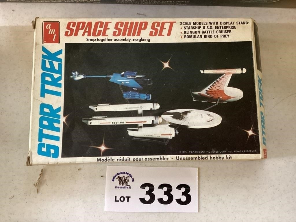 AMT MODEL - STAR TREK SPACE SHIP SET (1 of 1)