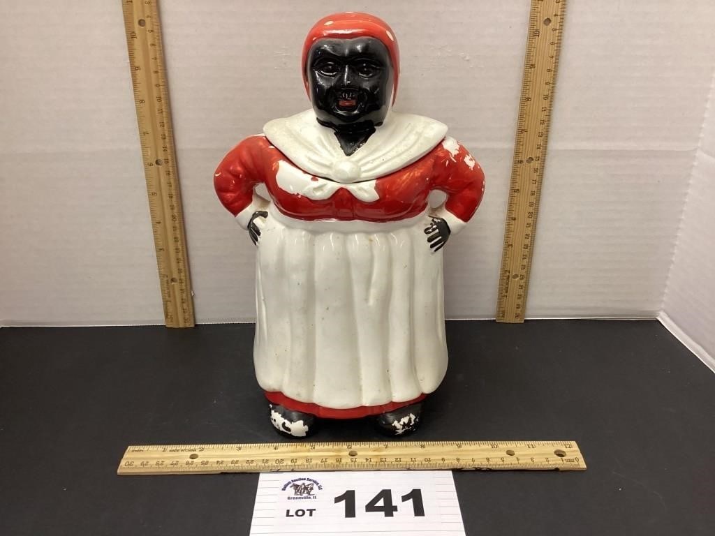 BLACK AMERICANA - 11' COOKIE JAR A&T IMPORTERS - (1 of 4)